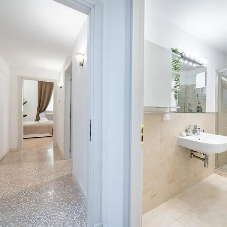3 Minutes From Piazza Maggiore Historical Flat Bolonia